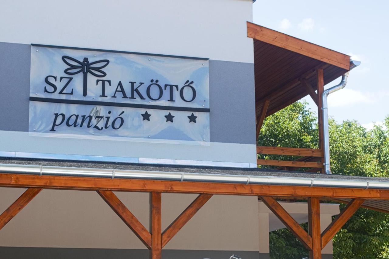 Szitakötő Panzió Hotel Tiszafüred Exterior foto